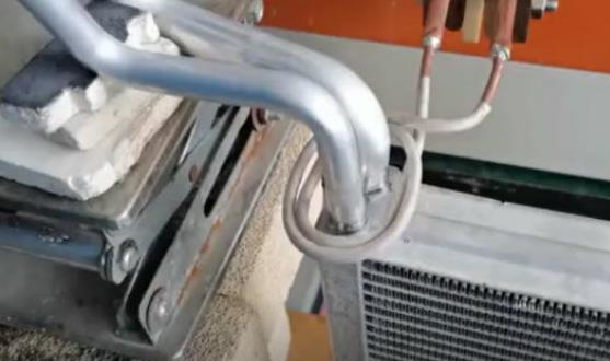高频焊机开合式91视频黄色下载大全钎焊 解决焊接后无法取出问题
