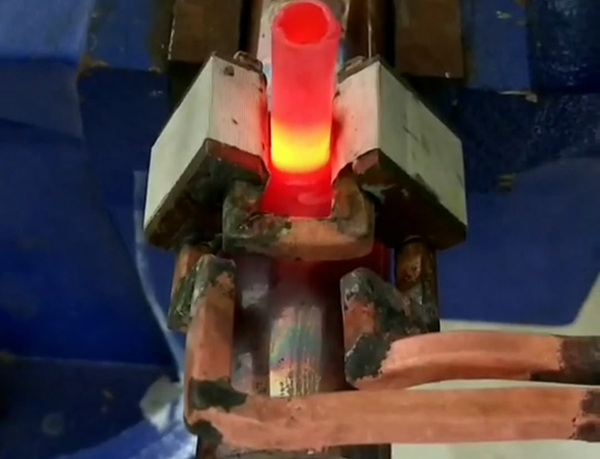 冰箱空调散热器铜管弯头焊接，用手持式高频焊机