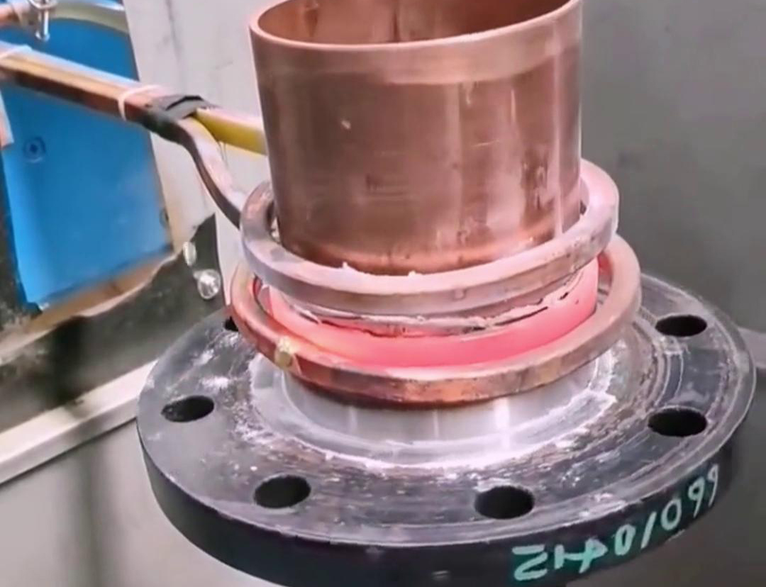 高频焊接技术广泛应用于各种领域，如金刚石圆锯片、硬质合金刀具、变压器铜线、电机铜线铜排、汽车管件等的焊接