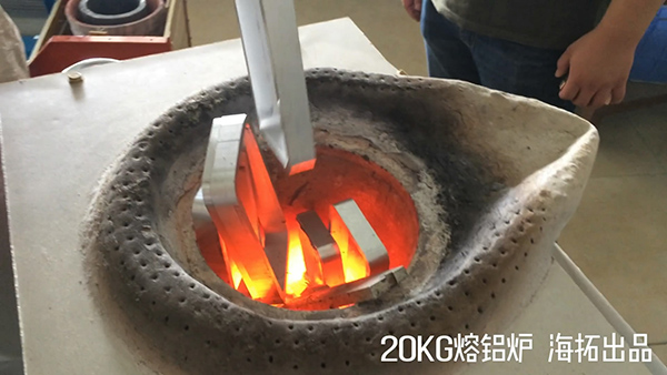 91视频黄色下载大全熔炼炉的缺点就是比煤炭炉贵
