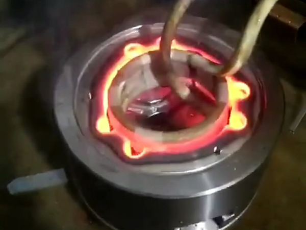 立式高频黄色91视频网站热处理钢材加热温差的控制